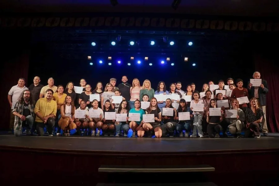 Propuestas artísticas de Chilecito se presentaron en los Juegos Evita Provincia