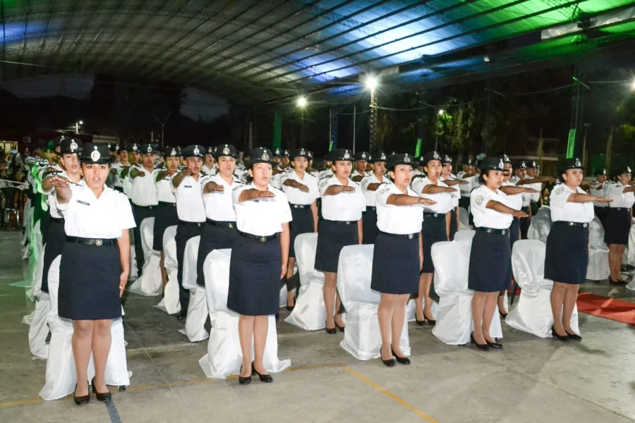  Escuela de Cadetes de Policía tiene más de 90 nuevos graduados