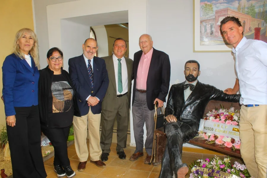 Honraron memoria de Joaquín V. González a 100 años de su muerte