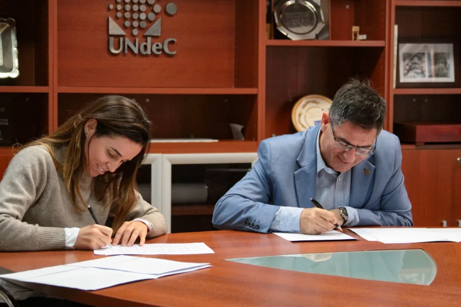  La UNdeC y la Unión Agraria S.A. firmaron convenio de cooperación