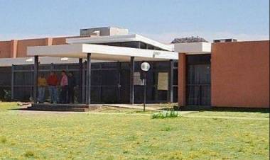  Brindarán capacitación en tecnología para profesionales en la UNdeC