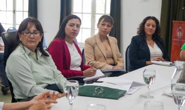 La Provincia fortalece políticas intersectoriales para prevenir el sobrepeso infantil