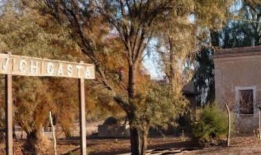 Siniestro vial en boulevard Amín Yoma: una joven resultó herida tras ser embestida por una motocicleta