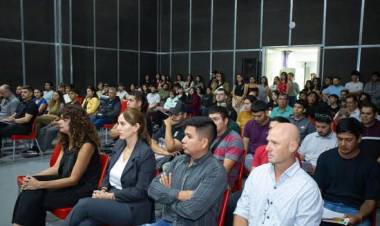 Energía Riojana capacita en Chilecito a más de 40 auxiliares en sistemas solares