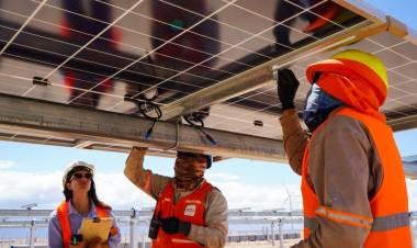 LA RIOJA INAUGURA EL NUEVO PARQUE SOLAR ARAUCO
