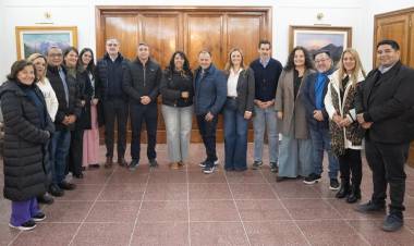 Quintela recibió a secretarios parlamentarios de todo el país que destacaron el fortalecimiento del trabajo legislativo