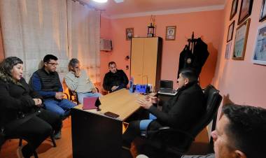 Tras un hecho de vandalismo a un colectivo, autoridades coordinan acciones para reforzar la seguridad