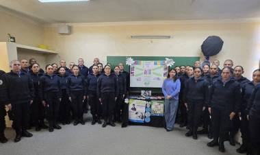 Cadetes participaron de una jornada de formación sobre prevención de la violencia en las relaciones
