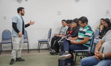 Salud retomó el curso mensual para obtener el Carnet Nacional de Manipulador de Alimentos