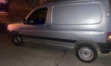 Siniestro vial en Chilecito dejó a una motociclista con fracturas
