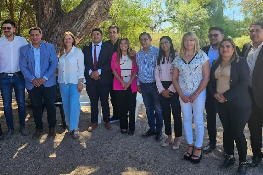 Distinguen a la Directora del Hospital Motta