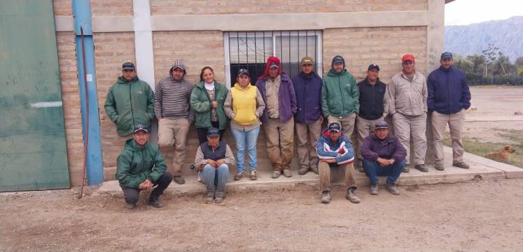 UATRE acompañó el reclamo de trabajadores rurales por falta de pago de haberes