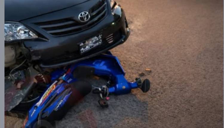 Choque entre moto y auto en Malligasta: dos mujeres resultaron heridas