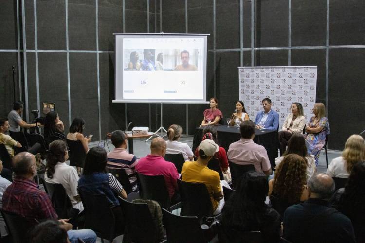 La UNdeC presentó la Diplomatura Superior en Gestión Cultural Comunitaria