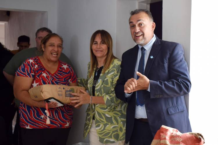 Entrega de insumos a emprendedoras: impulso al trabajo local en Chilecito