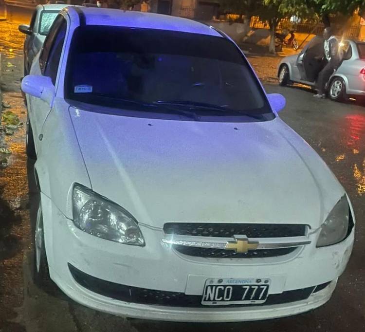 Secuestran en Chilecito un automóvil con pedido judicial vigente