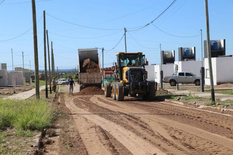 La Provincia refuerza la infraestructura urbana con trabajos de mejora vial en el barrio Las Talas