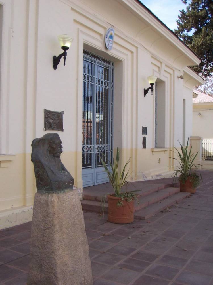 La Escuela Normal de Chilecito activó un protocolo de seguridad tras recibir amenazas