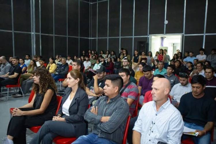 Energía Riojana capacita en Chilecito a más de 40 auxiliares en sistemas solares