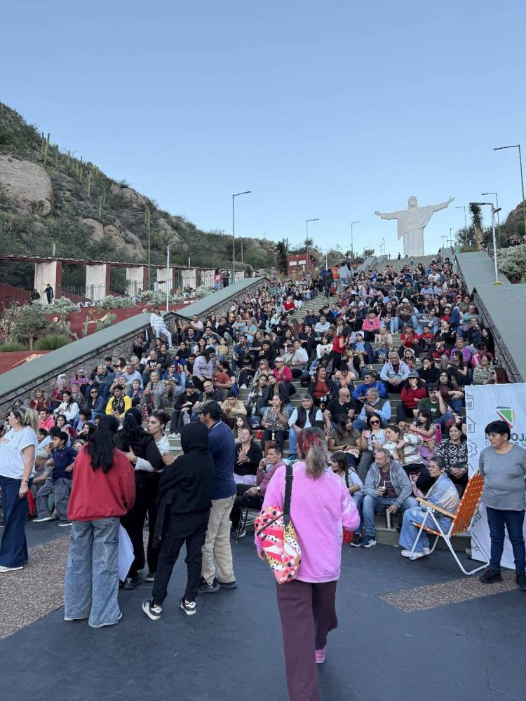 Chilecito celebró el 15° aniversario del Cristo del Portezuelo como símbolo de identidad y encuentro