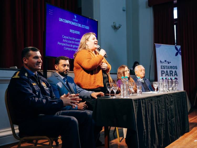 La Rioja presentó un protocolo único para mejorar la intervención estatal ante situaciones de violencia por razones de género