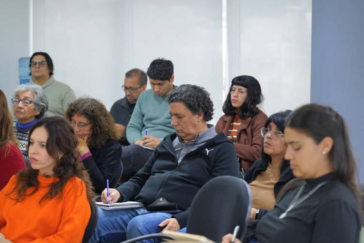 Periodistas y comunicadores participaron de una jornada de capacitación sobre el desarrollo minero en La Rioja