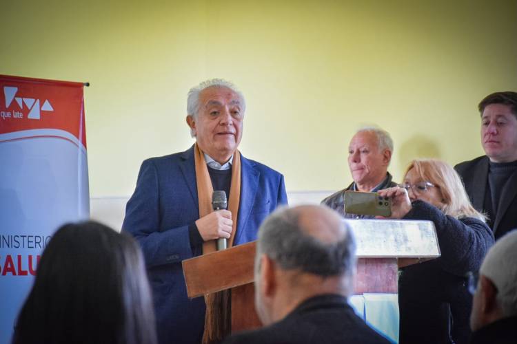 Salud renovó autoridades en la Zona Sanitaria VI y fortaleció el hospital con nuevo equipamiento
