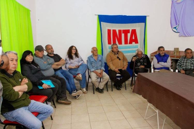Capacitaron a productores nogaleros sobre el manejo del gorgojo de la nuez