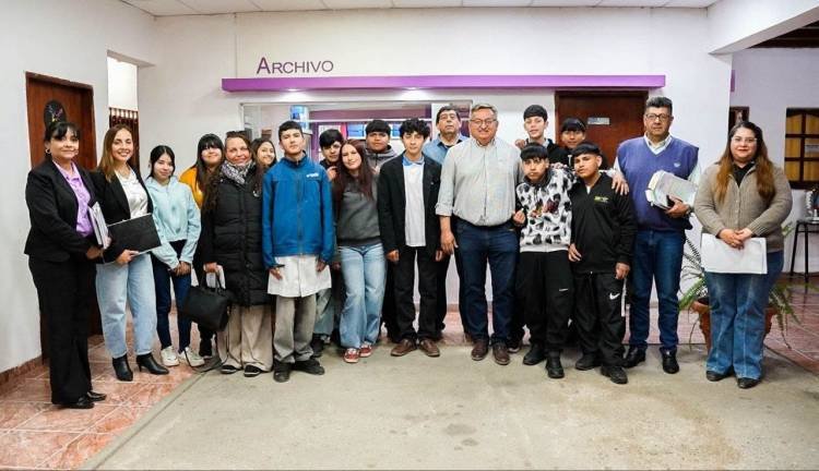 Estudiantes de la Escuela de Comercio visitaron el Concejo Deliberante de Chilecito