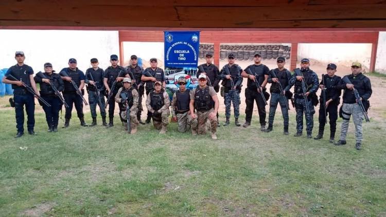 Finalizó el curso de capacitación para operadores de escopeta policial