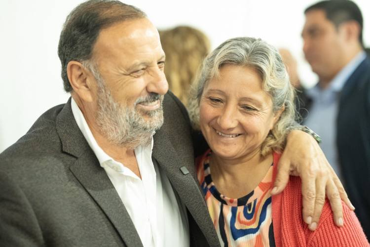 Quintela comprometió el acompañamiento del Gobierno provincial para reactivar la Cooperativa Textil San Expedito